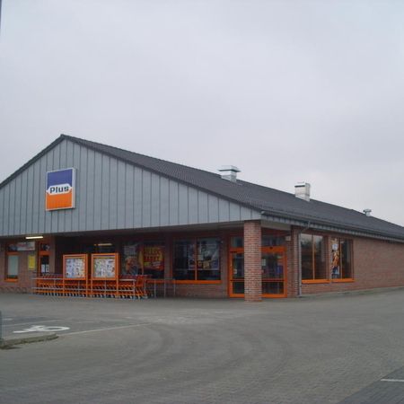 Haus mit Stehfalzdach